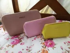 SALE❣FURLAポーチ3点セット