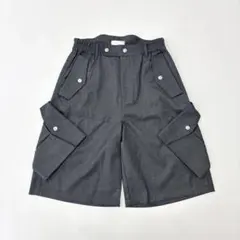 nullus グレーショートパンツ 深水光太さんなど有名人も着用 NULLUS】 24SS SHORT CARGO PANTS 深水光太着用 - メルカリ