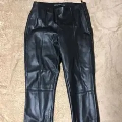 zara ハイウエスト レザーパンツ