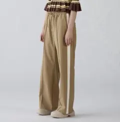 値下げ　新品　GU トラックパンツ by rokh M