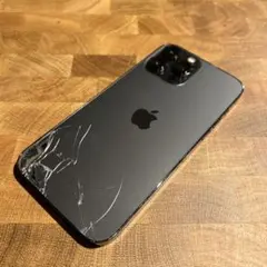 iPhone 13pro Max 256GB 背面割れ