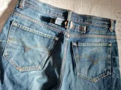 Item thumbnail for item 5e14beb2-591e-429e-bdaa-9494b1827b9a