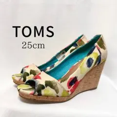 【処分セール】TOMS トムス 花柄 オープントゥ ウェッジソールパンプス25のサムネイル