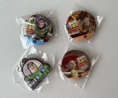 トイ・ストーリー 缶バッジ ラバーキーホルダー 4点セット　くら寿司