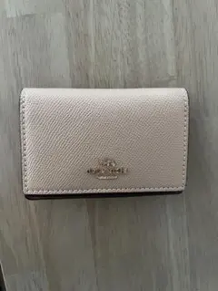 【極美品】COACH コーチ 名刺入れ カードケース ベージュ ゴールドロゴ