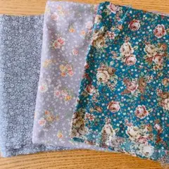 花柄コットン生地　3点　各105×50cm