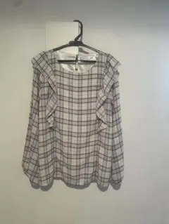 チェック柄フリル長袖ブラウス Honeys