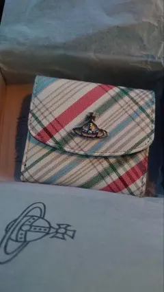 Vivienne Westwood 二つ折り財布 ☆最終値下げ・早い者勝ち