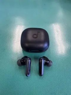 Anker Soundcore P40i