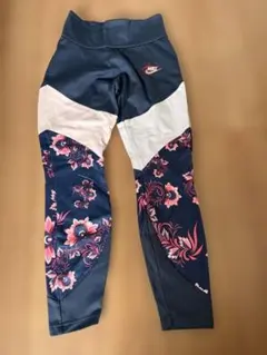 Item thumbnail for item 3721a2f8-1b41-47f5-8bcb-53e0a7eae963