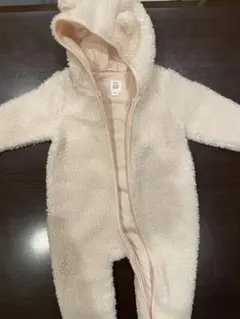 ベビーギャップ　防寒着　コート　ロンパース　６ー１２