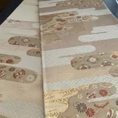 美品 正絹 作り帯 二部式 袋帯 黄金の地に瑞祥の松 雅な吉祥文様 二重
