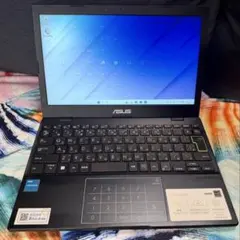 ASUS E210K Win11 Pro Office認証済み 軽量ノートPCのサムネイル