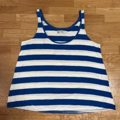 タンクトップ