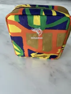 Item thumbnail for item daf01ffb-9ad8-4fc9-a615-6da85e8b3b56