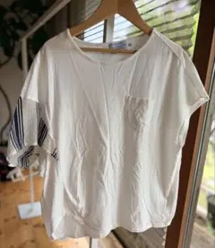 Wafflish Waffle 半袖アシンメトリーデザインTシャツのサムネイル