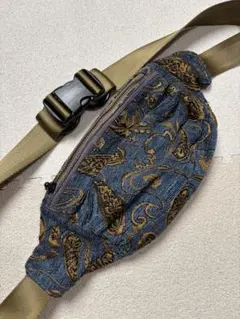 Item thumbnail for item d6a9a0e1-a070-4789-9e4c-772b2da36b0b