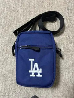 Item thumbnail for item cc6ee130-fa6e-4344-83f5-e6b06ef1c36e