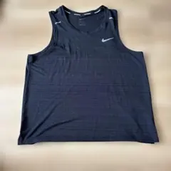 Nike Dri-FIT タンクトップ 黒　M