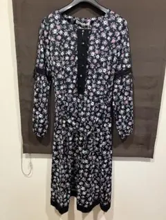 新品　スーパービューティー　42 L 長袖　ワンピース　ニット　ネイビー 新品 スーパービューティー 42 L 長袖 ワンピース ニット ネイビー