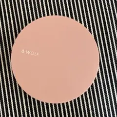 Nオーガニック& WOLF UVセラムリキッドファンデーション