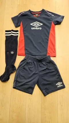 umbro サッカーウェアセット サイズ150