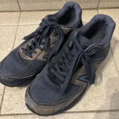 New Balance Engineered Garments M990v5
