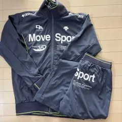 DESCENTE ジャージ上下セットのサムネイル
