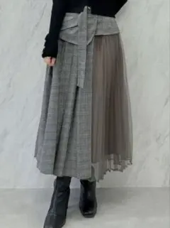 Dazzlin チュールレイヤードプリーツスカート ベルト付き　グレー　チェック