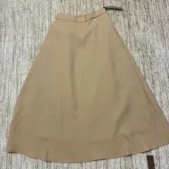 春スカート　ベージュ ギャザーフレア　ポリエステル