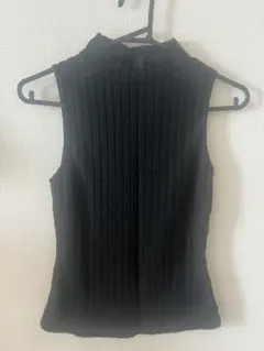 ブラック ノースリーブ　　XS