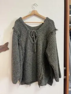 ローリーズファーム　カーキ　リボンニット