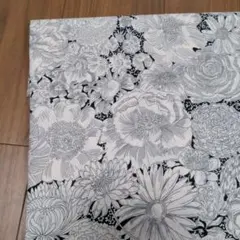 輸入リバティ タナローン English bloom 生地幅65×50cm