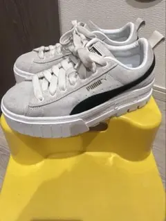 PUMA スエード 厚底スニーカー ホワイト/ブラック