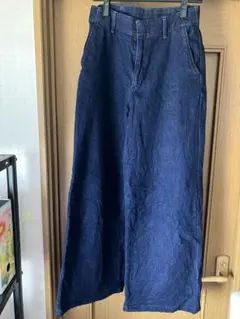 ユニクロ　ワイドトラウザージーンズ