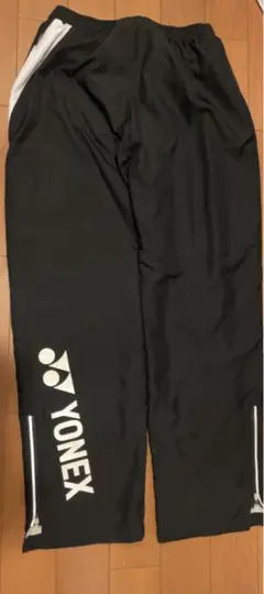 【人気】YONEX ロゴ入りウォームアップパンツ oサイズ