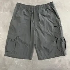 【８月中限定値下げ】 PUMA プーマ　カーゴハーフパンツ　ウエスト86cmのサムネイル
