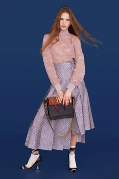 正規品 FENDI 2019年コレクション シルク100％プリーツロングスカートのサムネイル