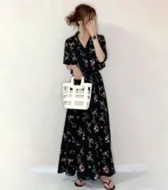 花柄ロングワンピース 半袖 黒