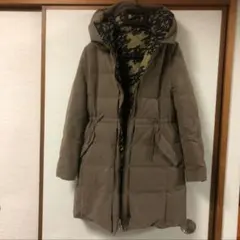 トゥモローランド　ダウン　コート