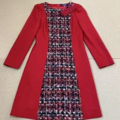 エムズグレイシー　赤い長袖ひざ丈ワンピース