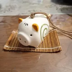 ブタさん風鈴のサムネイル