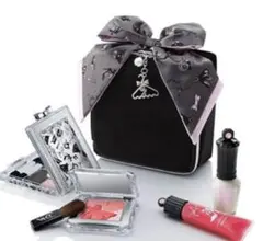 ジルスチュアート　デスティニークローゼットコレクション　クリスマスコフレ　ポーチ