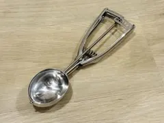 Item thumbnail for item efe620d7-7141-4d36-91a3-99b197160524