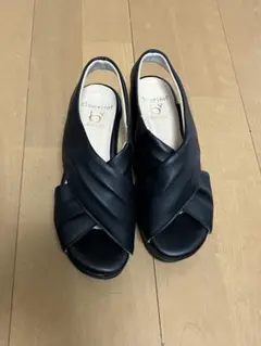 cloverleaf あしながおじさんクロスデザイン サンダル 22.5cmのサムネイル