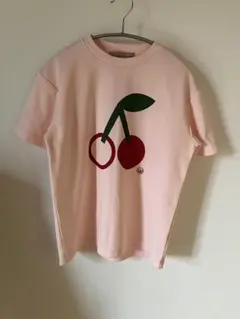 ピンクチェリー柄のTシャツのサムネイル