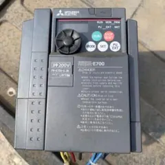 三菱電機 インバーター FR-F720PJ-0.4KF フィルタパック付 - メルカリ