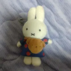 ②ボリスポシェットのりんごミッフィーちゃん　レア