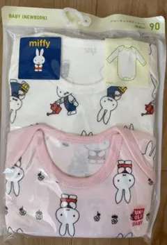 【90】ユニクロ miffy ボディスーツ2枚組