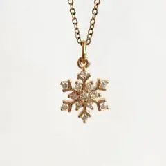 アレルギー対応 小ぶり 18kgp ジルコニア 雪の結晶 ネックレス 316L